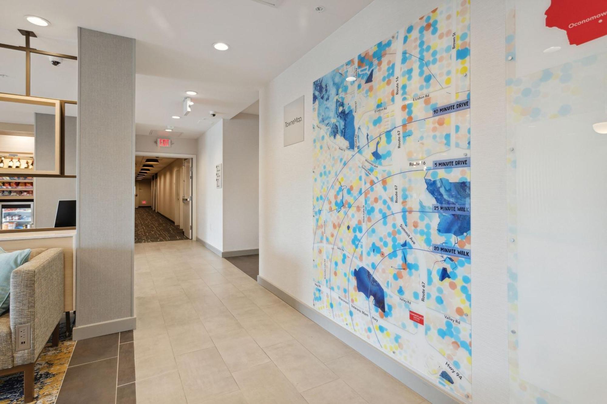 Towneplace Suites By Marriott Oconomowoc Buitenkant foto
